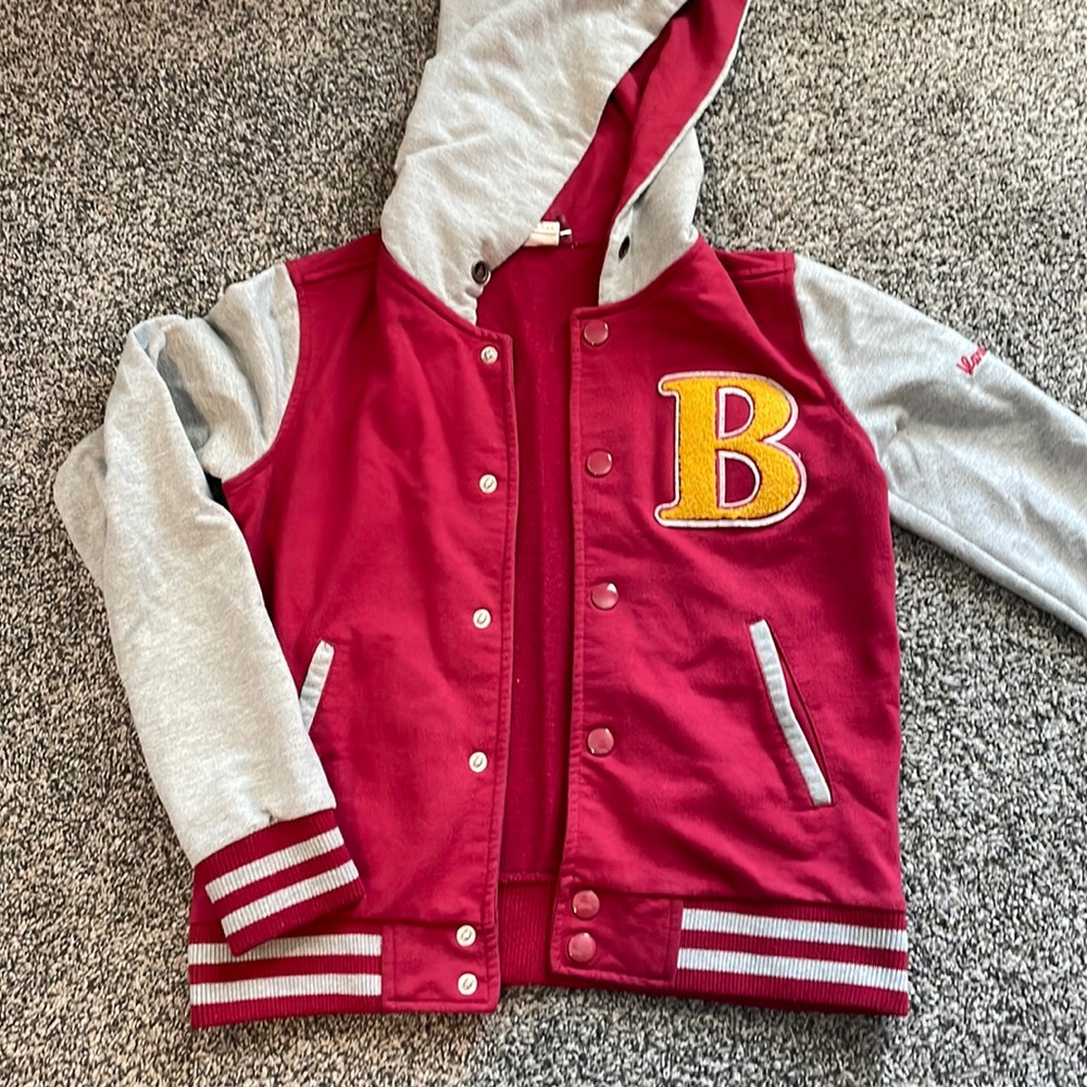 Small retro warm red and gray chopped jacket